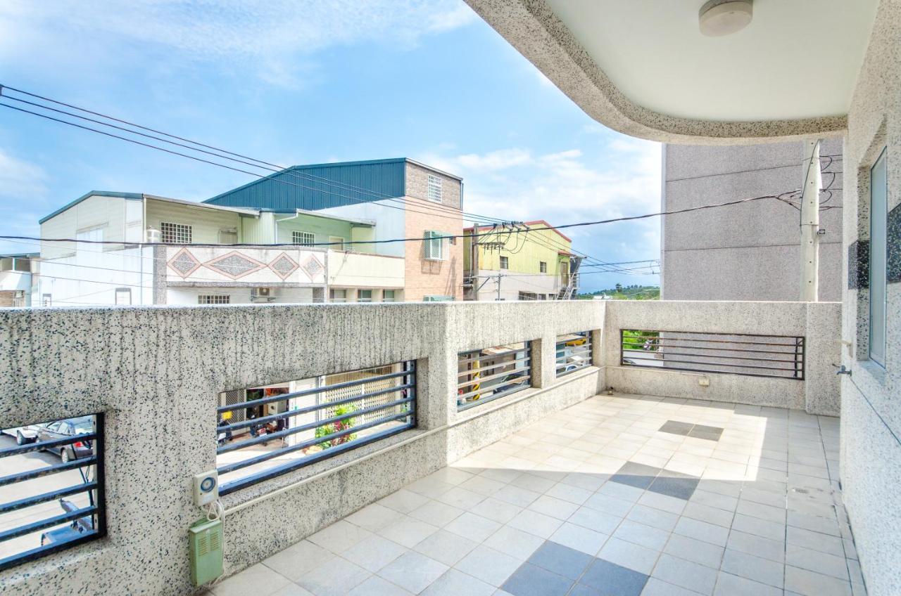 花蓮自由行民宿 Hualien City Exterior photo